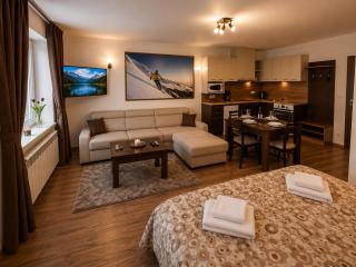 Alpine Relax free spa & pool - 1
