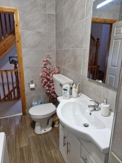 Bellmullet, Waterside Townhouse - 2