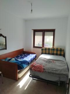 Montijo sharing apartment and personal room available overnight stay - 3