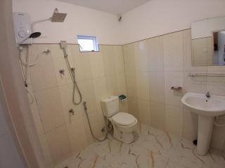 Aurora One-Room House - 3