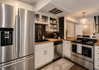 Sunny, Spacious Loft by Lower Greenville - 6
