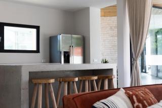 Long Lap Pool - Modern Villa - Jan Thiel Beach - 1