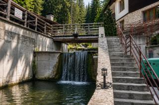 Alpine Relax free spa & pool - 1