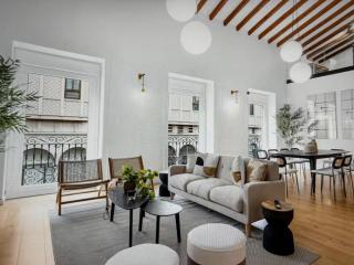 Sunny and spacious villa - 3