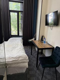 Empire Hotel - 2