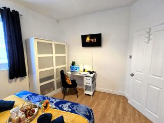 Convenient Flat By GDE Properties Contractors Accommodation Near QMC & Universities Nottingham - 4
