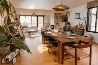 Villa vue Mer- grand jardin -cuisine d'été- 4 chambres- Vidéo projecteur - 6