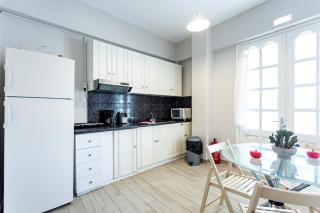 Effie's Apartment - 6