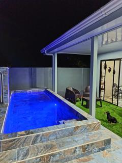 Villa Alomía con Piscina Privada, 5G Fibra Óptica, Cahuita - 0