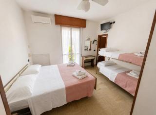 Hotel Podgora Nuova Gestione - 8