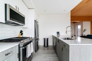 Landing Apartments - Ascent MKE - 4