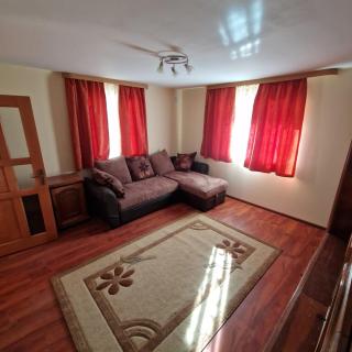 Casa de pe deal - 7