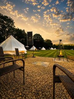 CAYORETREAT LUXURY BELL TENT - 2