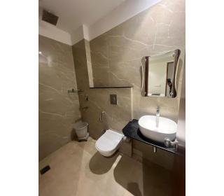 Perfect Family Hotel In Main Bazar - 1