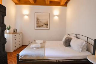 Charming Apartment - Heart of Brașov Poarta Schei - 5