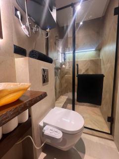 Stay in BOURGOGNE - 1