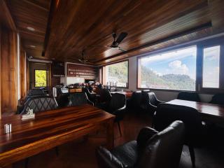 Stay With Sky View Mussoorie - 7