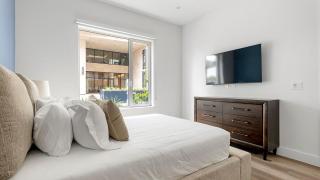 Landing Beautiful 1BD Gym - 1