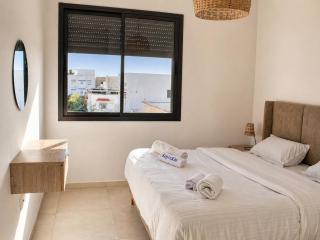 Elegant 2-Bedroom Apartment in La Marsa, Tunisia - 0