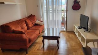 Cozy Apartment with Ljubovic View - 3