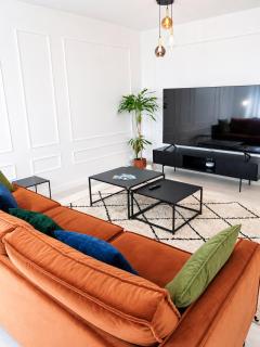 Appartement élégant & lumineux 100 m2 - 3 chambres - 2 balcons - 7 min du centre-ville Reims - 2