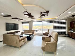 2Bedrooms Halls and Kitchen Entire Flat Main ISB - 3
