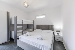 Crystal Beach Rooms by PS - 6