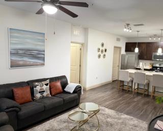 Modern Elegance in the Heart of Southside - 9