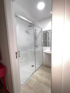 Esmeralda Holidays Apartments - 7