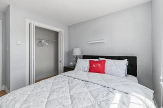 Cozy nest on Mandeville - 4