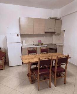 Utopia Apartment - 2