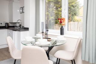No 5 Saxon Court - 6