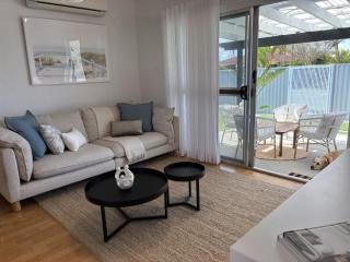 Boutique Bribie Stay - 8