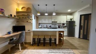 Cozy 2BR Apartment in New Cairo - 9