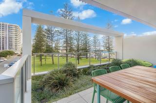 Miles at Kirra Point 204 - 4