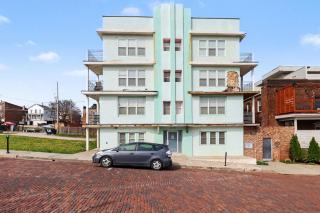 Downtown Omaha - Elevated Studio & 1-Bed Stays - 4