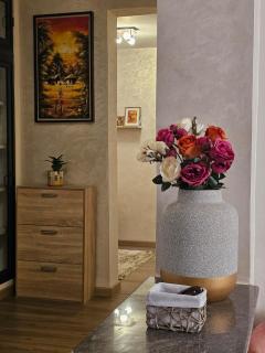 Luxury Apartment - Near Beach & Downtown - 3