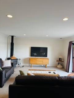 Coastal Comfort - Views for the Whole Crew - 7