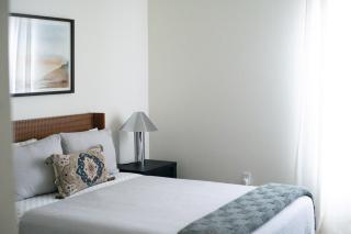 Astra B, Designer 3BR, Arcade, Heated Pool - 2