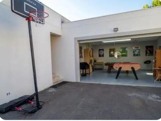 "L'Atrium"-Villa de standing -Piscine-Spa-Salle de jeux - 1