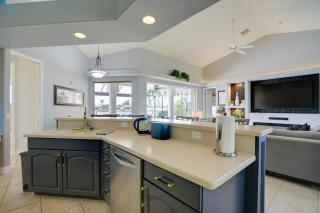 Cape Coral Lakefront Living! Home w/ Pool, Lanai - 1