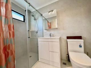 4BR Family Home in Boronia Heights - 5