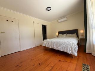 Heavenly Escape in Emerald - 4