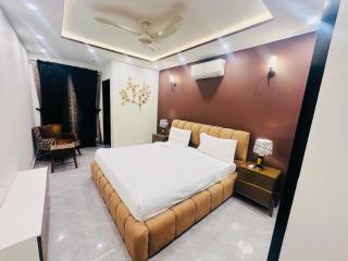 Air Avenue Luxury Apartment - 5