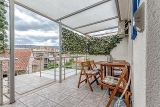 Apartment with nice terrace - 2