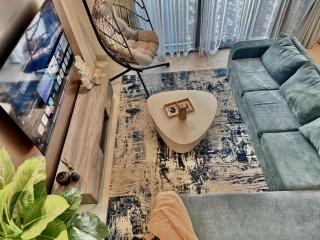Danah Bay Coastal 2BR Townhouse with Private Garden - 4