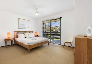 Bonnyvale Beach Shack- Pet friendly, walk to the beach! - 7