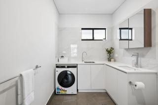 Modern 2BR Shenton Park & Subiaco near QEII & UWA - 4
