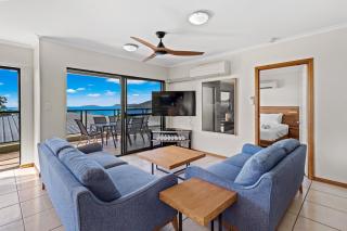 Whiskey on Orana - Airlie Beach - 4