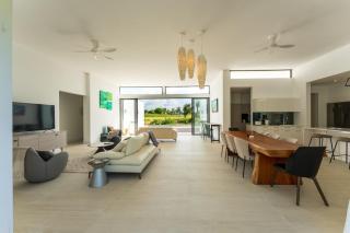 Luxurious 4-Bedroom Villa with Private Pool and Golf Course View - 8